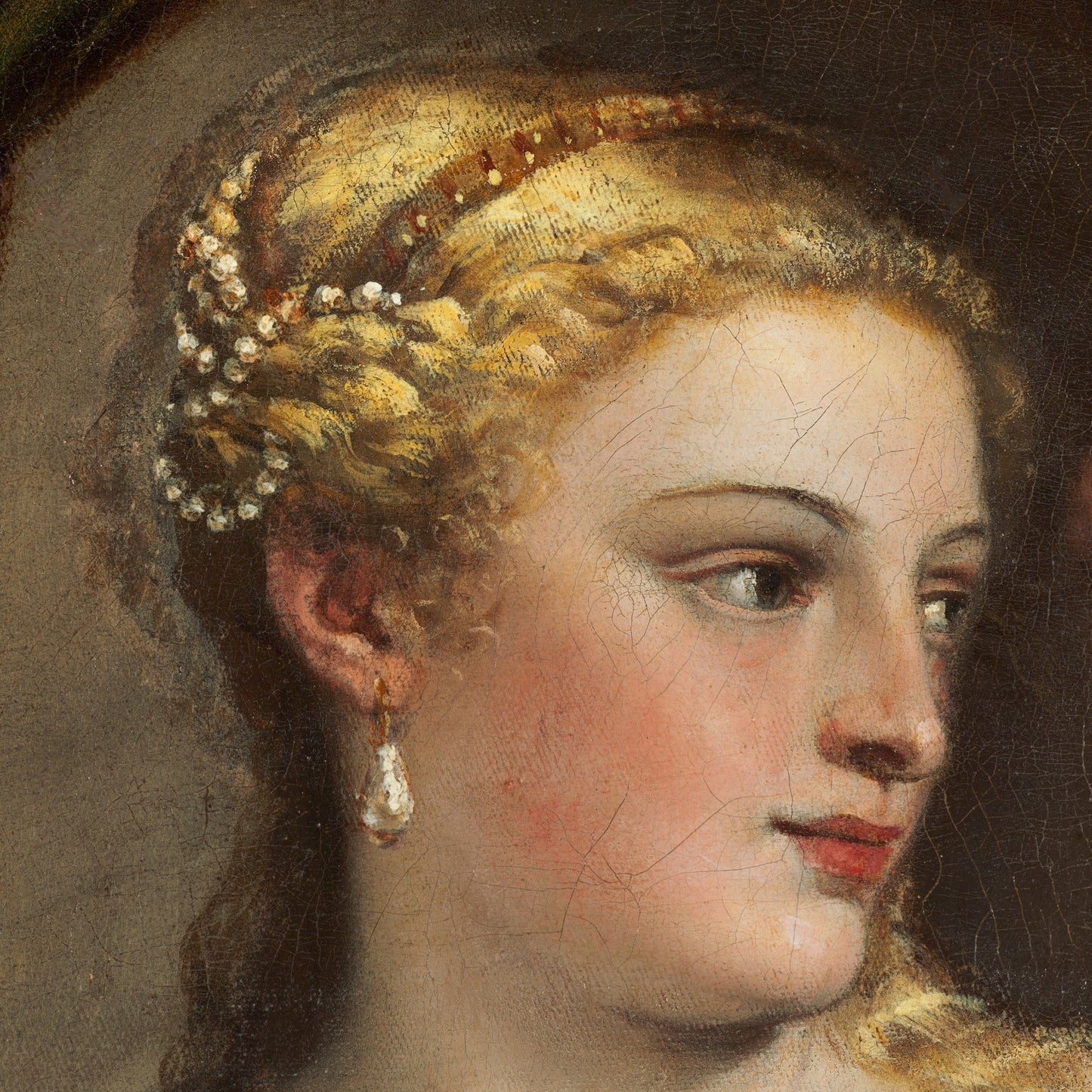 1556 Florentine Rouge